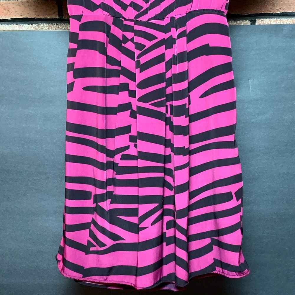 Prevett Short Sleeve Romper SZ - S - Picture 3 of 8